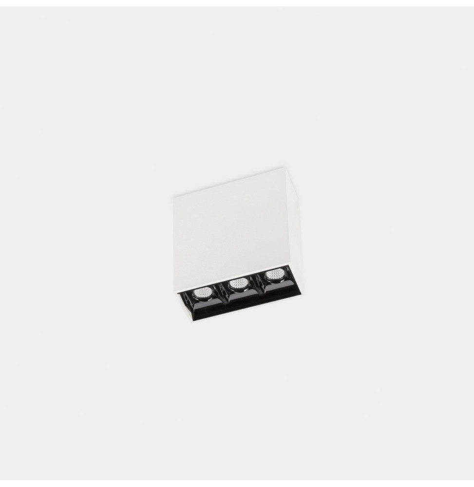 LedsC4 - Plafón Bento Surface 3 LEDS 8 blanco cálido 2700K CRI 90 ON-OFF 560lm IP23 blanco LedsC4 - Plafón Bento Surface 3 LEDS 8 blanco cálido 2700K CRI 90 ON-OFF 560lm IP23 blanco
