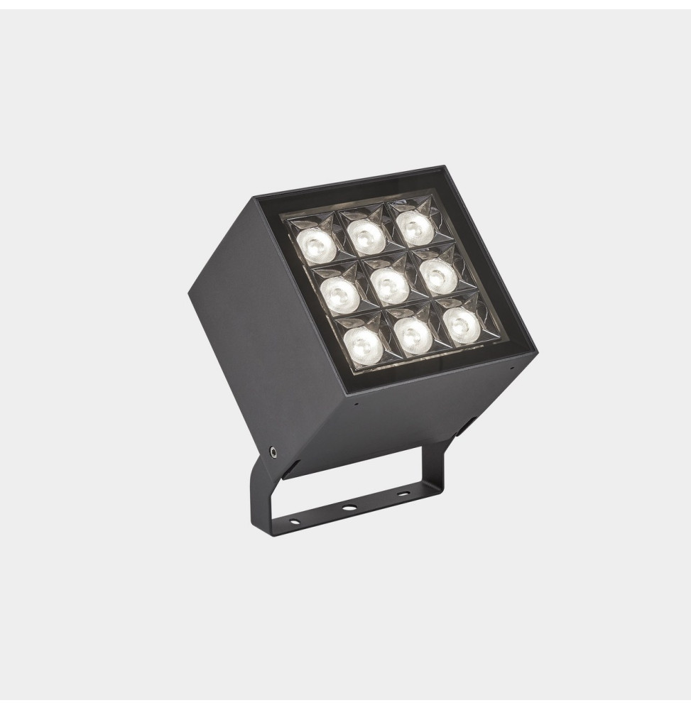 LedsC4 - Proyector IP66 Cube 9 LEDS LED 32.1 RGBW DMX gris urbano 540lm LedsC4 - Proyector IP66 Cube 9 LEDS LED 32.1 RGBW DMX gris urbano 540lm