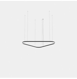 LedsC4 - Luminaria colgante Geometric triangular mini 1600mm LED 110 blanco cálido 3000K ON-OFF negro 6793lm