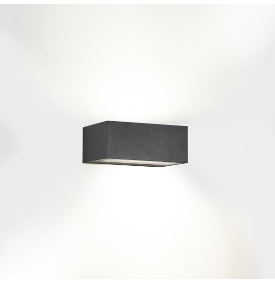 LedsC4 - Aplique IP65 Nemesis LED 70x170mm LED 10,5W 2700K gris urbano 834lm