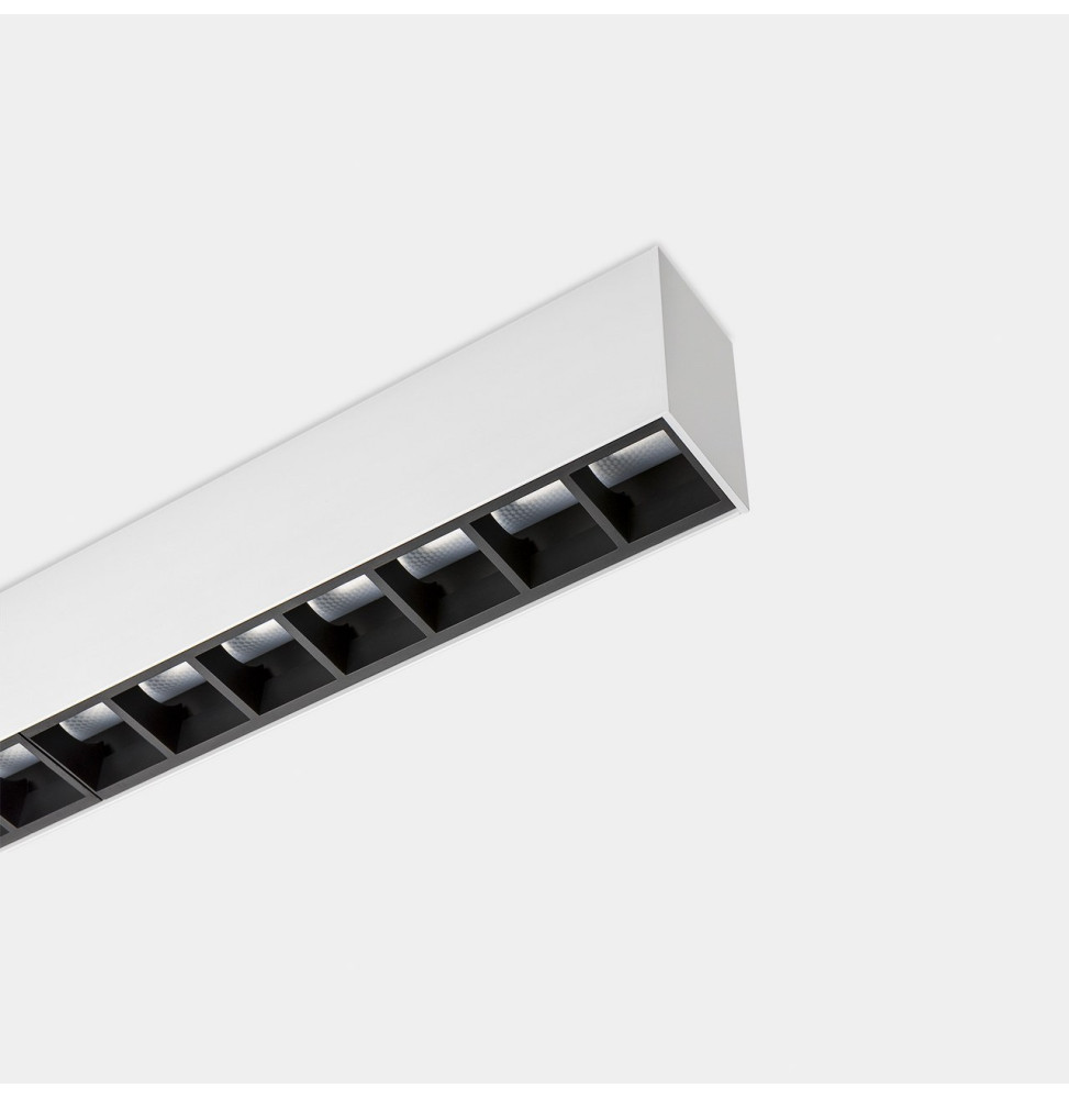 LedsC4 - Sistema lineal Infinite Pro 1700mm Up&Down Hexa-Cell 45.5, 41.7W blanco neutro 4000K CRI 90 DALI-2/PUSH negro IP40 8352 LedsC4 - Sistema lineal Infinite Pro 1700mm Up&Down Hexa-Cell 45.5, 41.7W blanco neutro 4000K CRI 90 DALI-2/PUSH negro IP40 8352