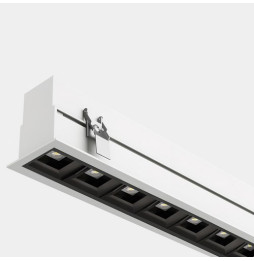 LedsC4 - Sistema lineal Infinite Pro 854mm Recessed Opticell 10.68W blanco neutro 4000K CRI 80 ON-OFF blanco IP44 1829lm